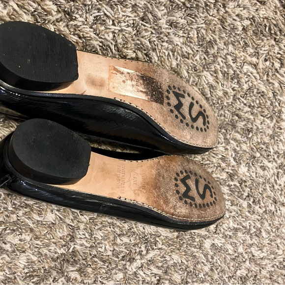 Stuart Weitzman Shiny Black Flats with Silver Accent - Picture 10 of 10